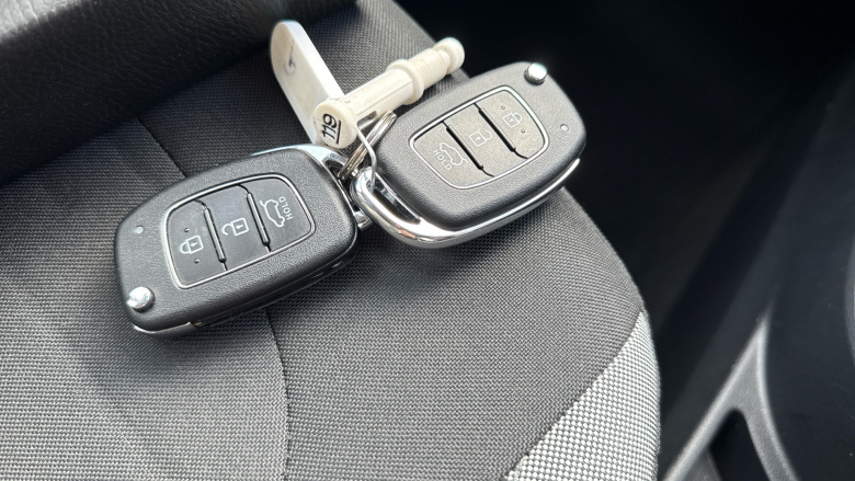 Hyundai i10 1.0 [63] Advance 5dr Auto [Nav] Petrol Hatchback